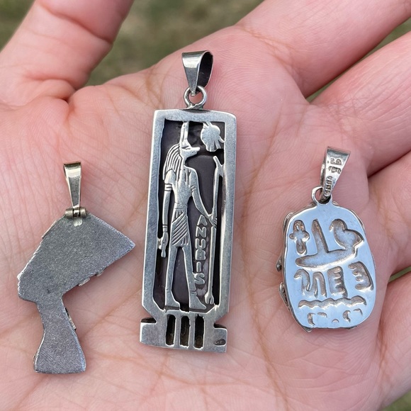 Vintage Unique Carved Pyrite 14k Gold CZ Nefertiti Pendant/Charm - Picture 10 of 14